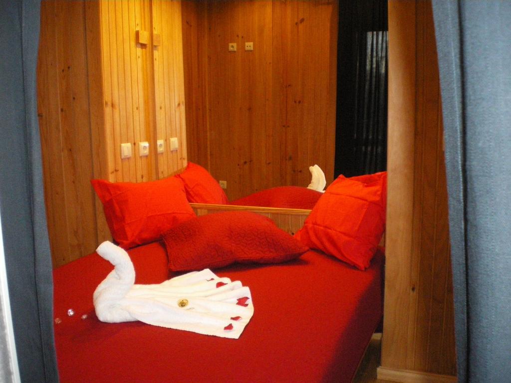 Hotel Douro Vale De Campos Penafiel Zimmer foto